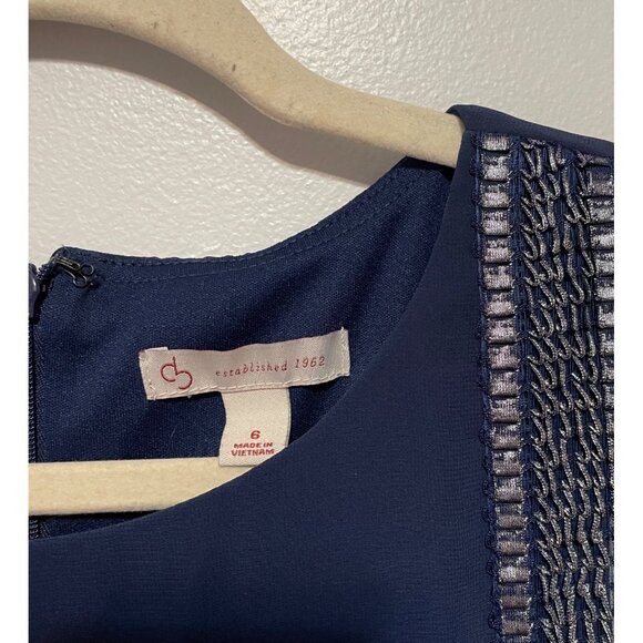 Dressbarn Navy Sleeveless Shift Dress With Metallic Trim 100% Polyester Size 6 - Picture 3 of 6
